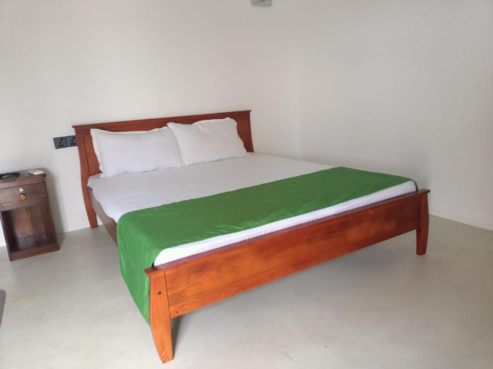 Palm Beach Resort Ceylon Jaffna Esterno foto
