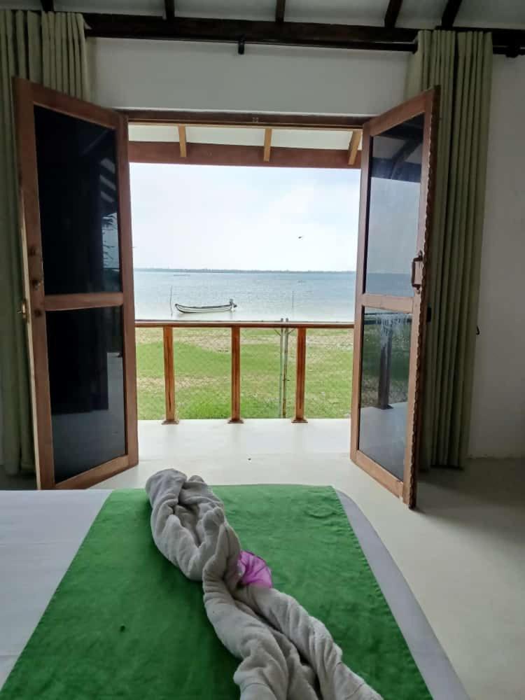 Palm Beach Resort Ceylon Jaffna Esterno foto